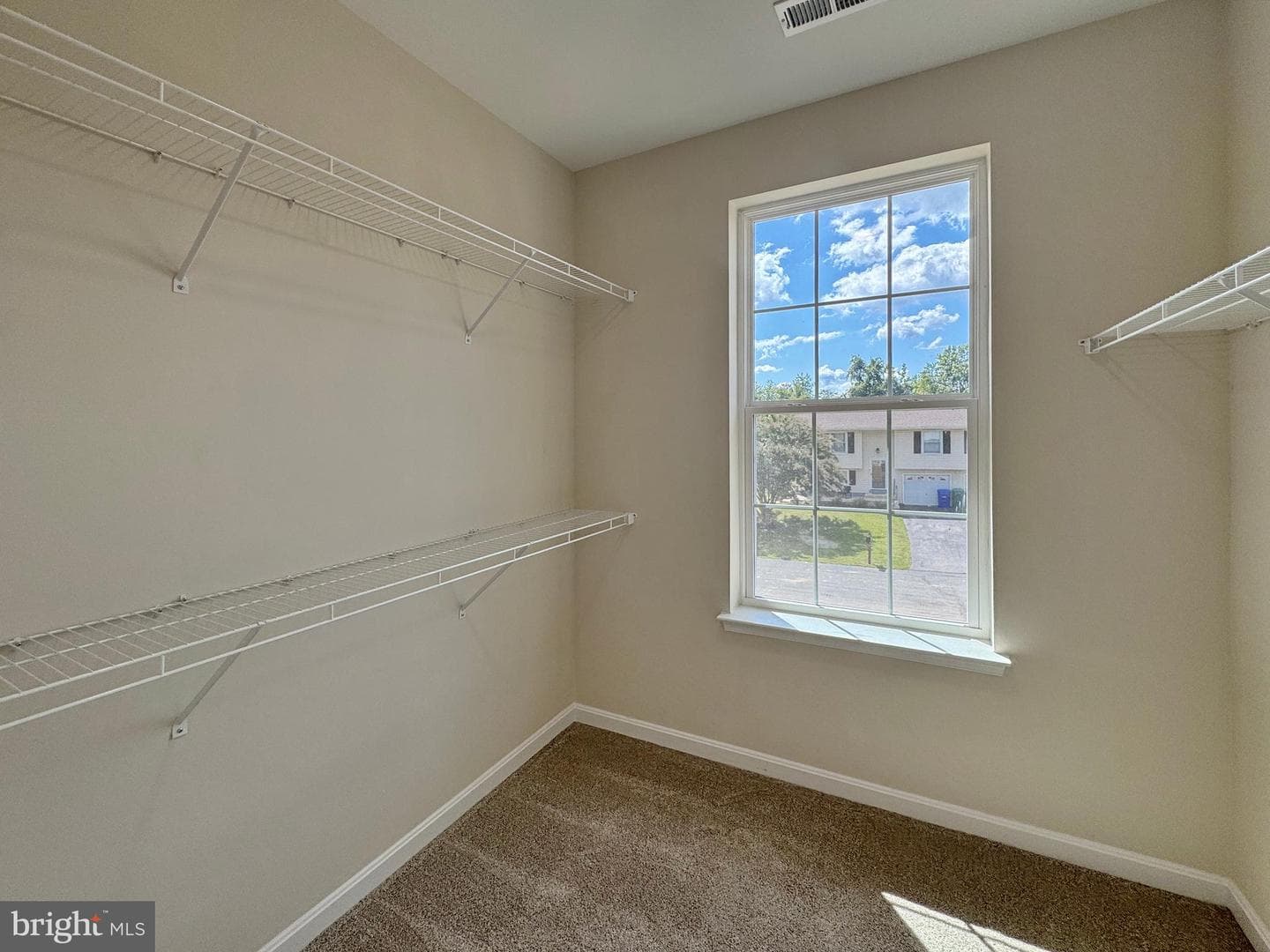 9420 Fendall Lane photo 34