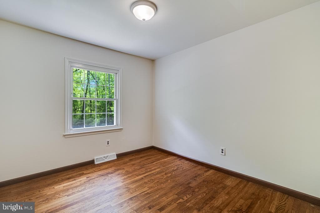 10258 Springhill Newtown Road photo 24