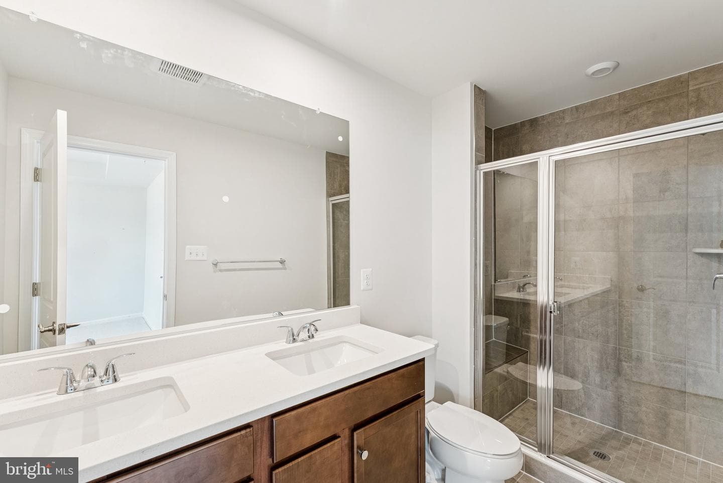 6838 Matthews Road photo 12