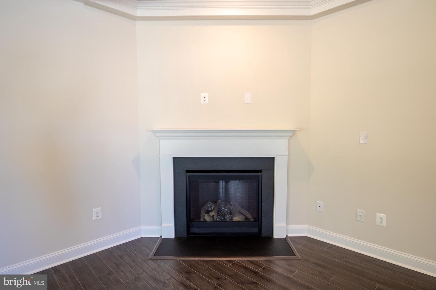4550 Shakespeare Circle photo 30