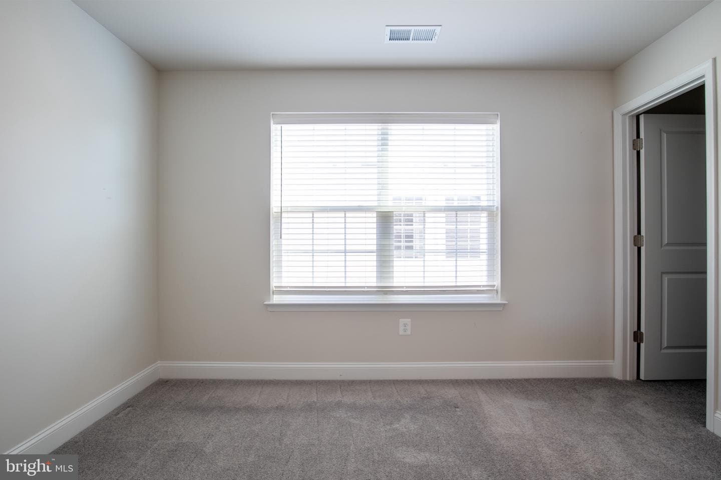 4550 Shakespeare Circle photo 56