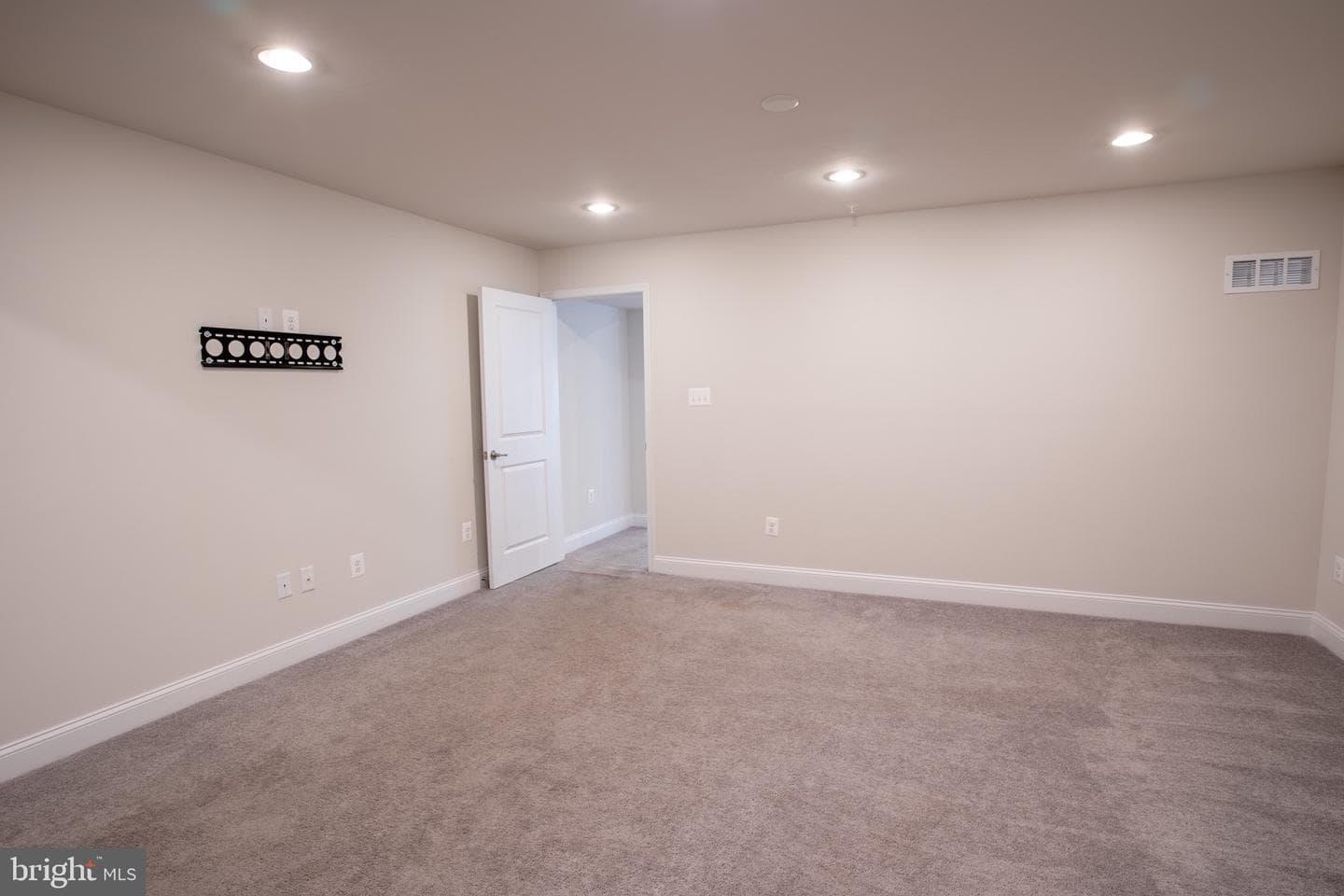 4550 Shakespeare Circle photo 72