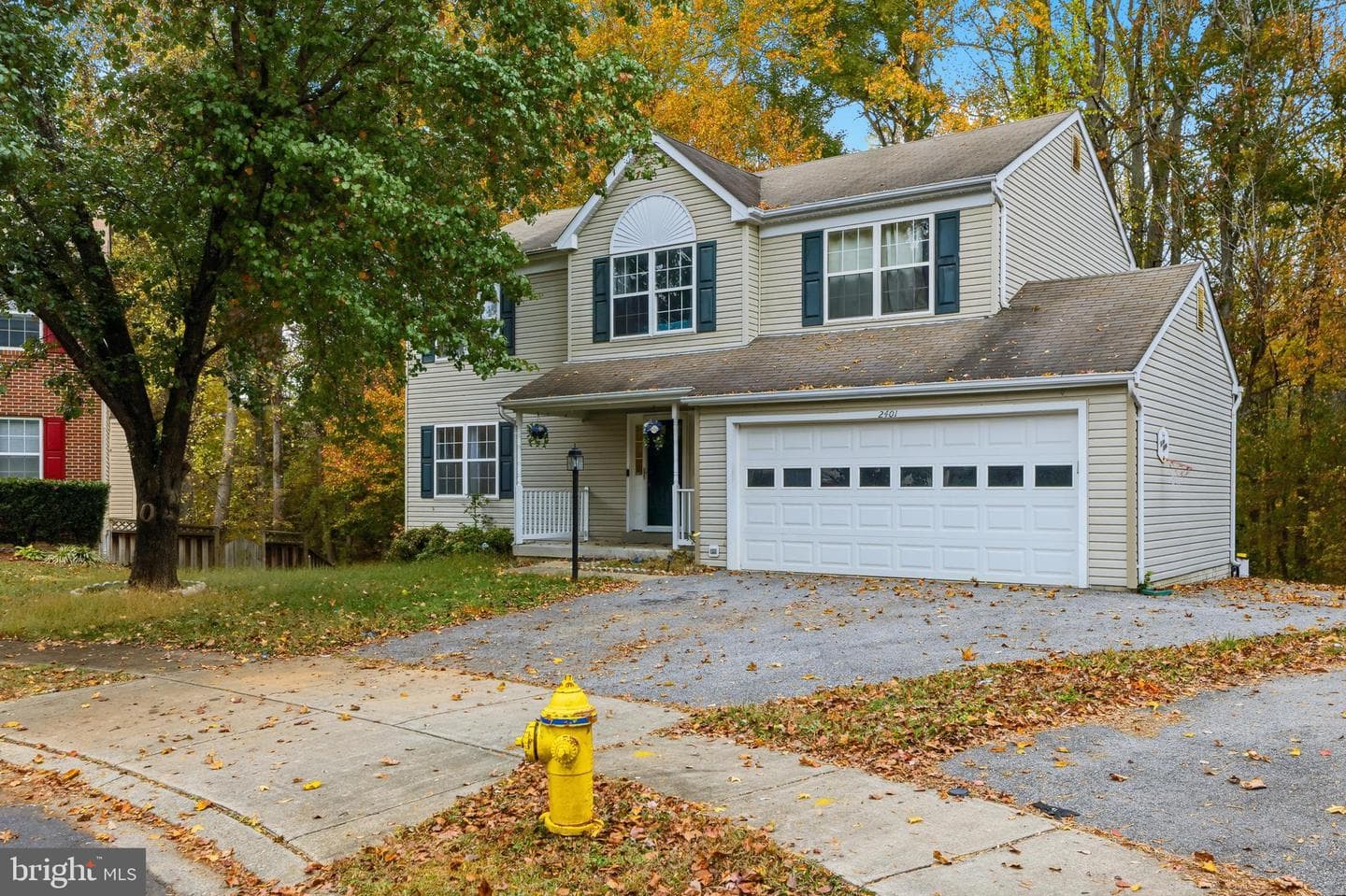2401 Vidalia Court photo 3