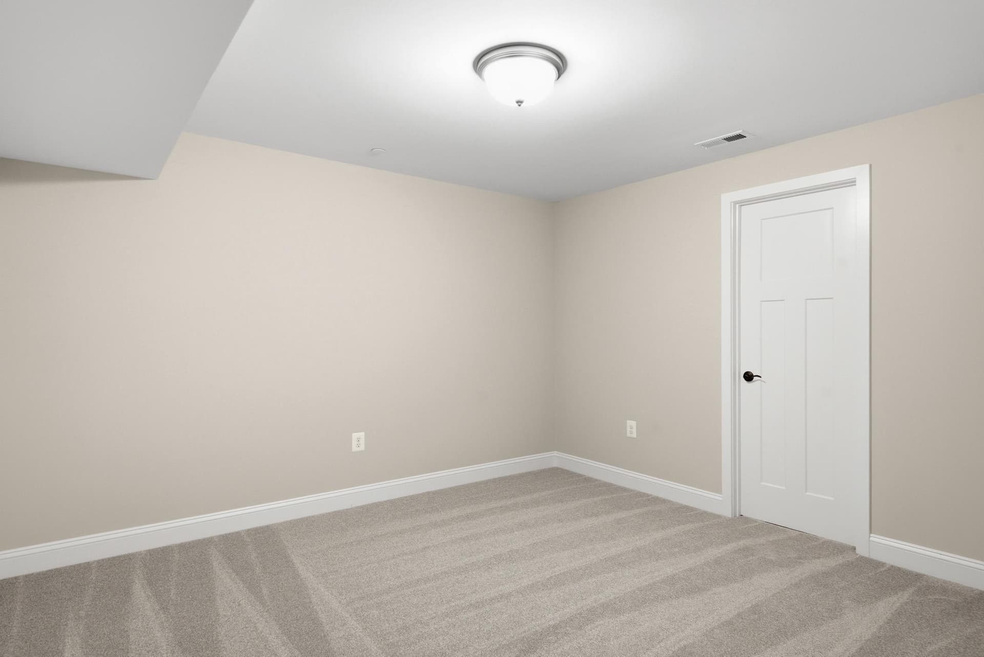 5898 Hardwick Court photo 56