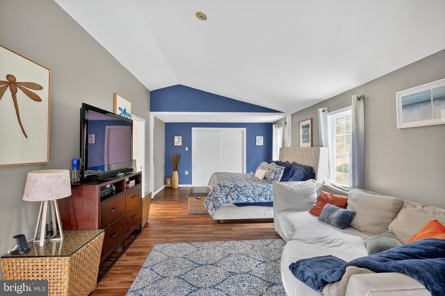 2103 Gibbons Court photo 23