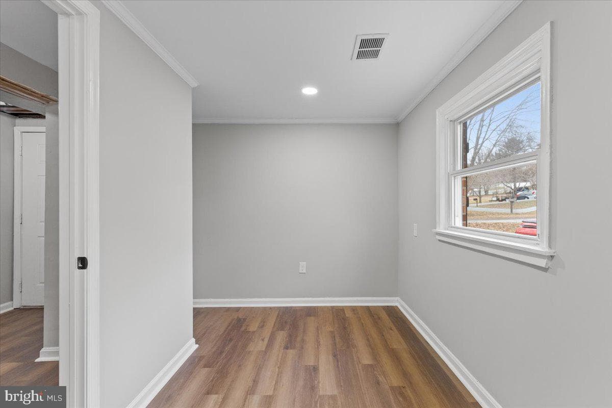 9419 Fendall Lane photo 31
