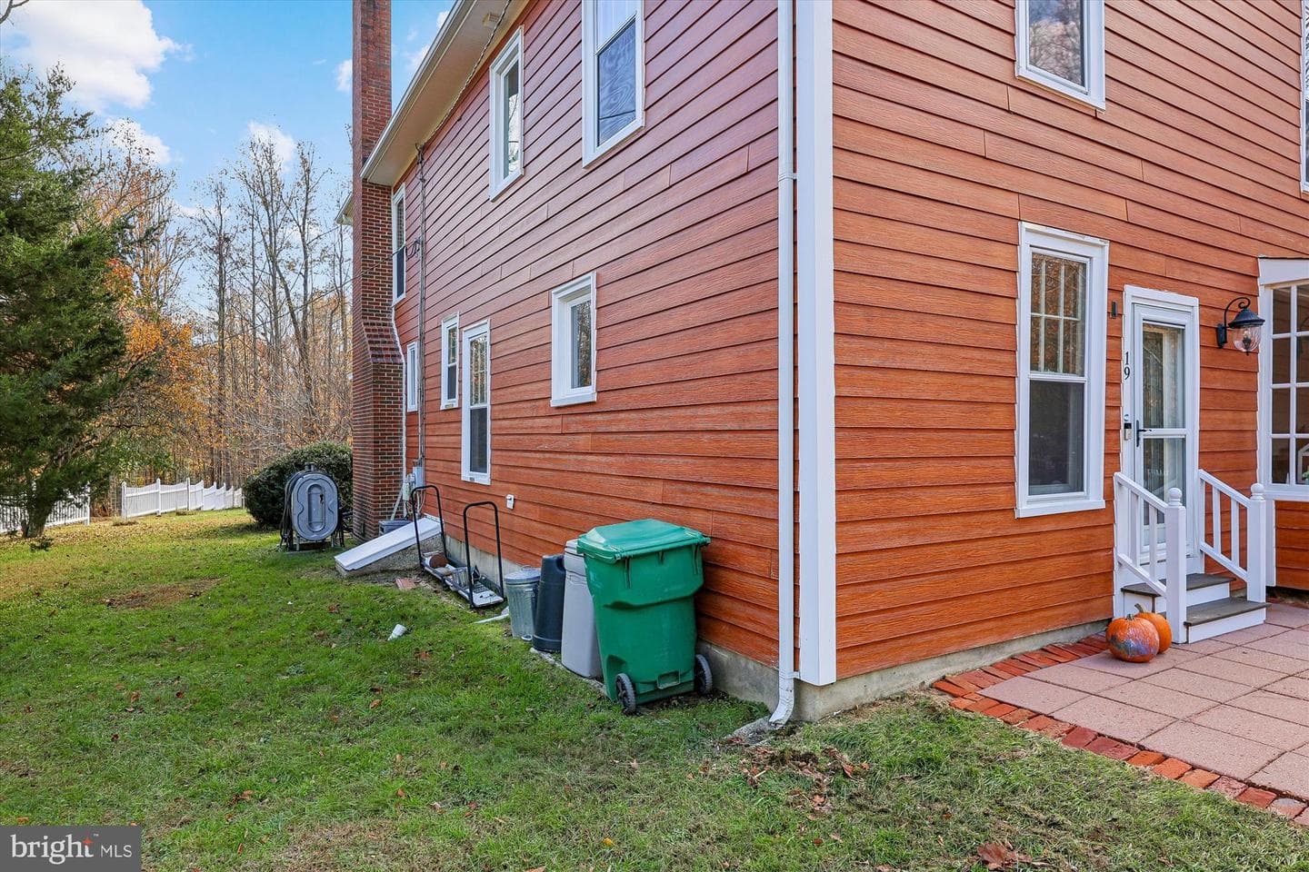 19 Walnut Hill Road photo 48
