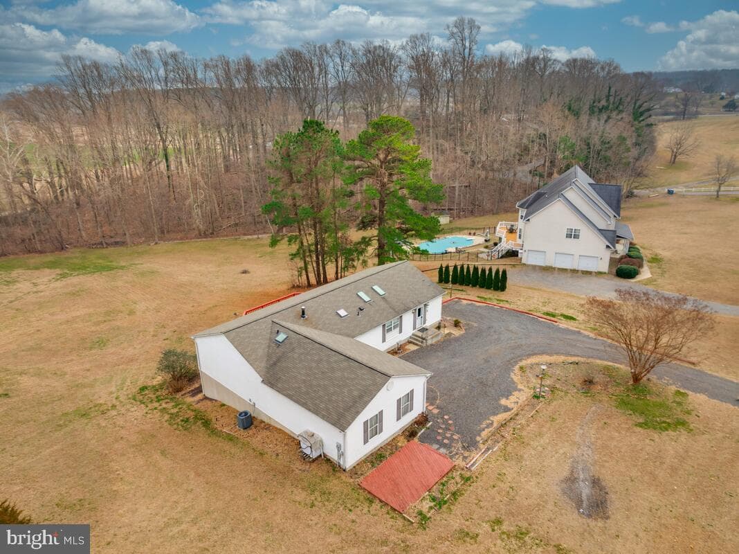 6984 Bluebird Hill Place photo 3