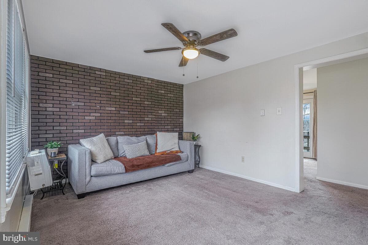 7266 Strawberry Place photo 4