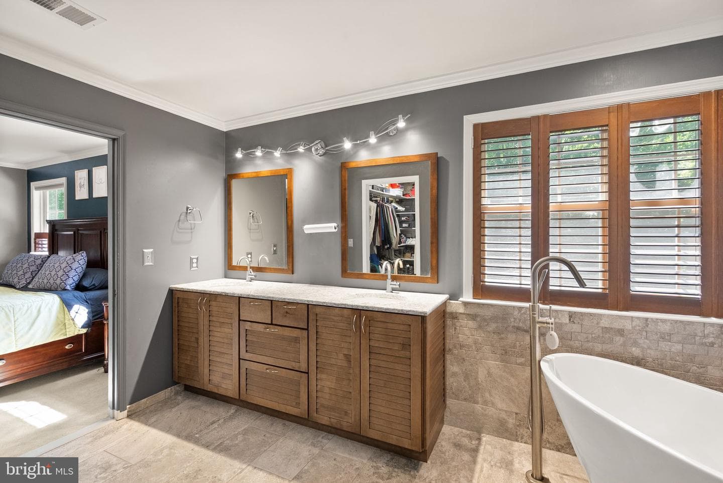 6734 Newcastle Court photo 29