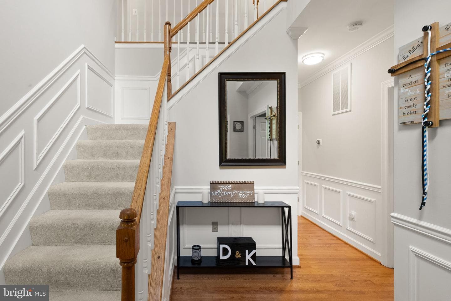 6734 Newcastle Court photo 5