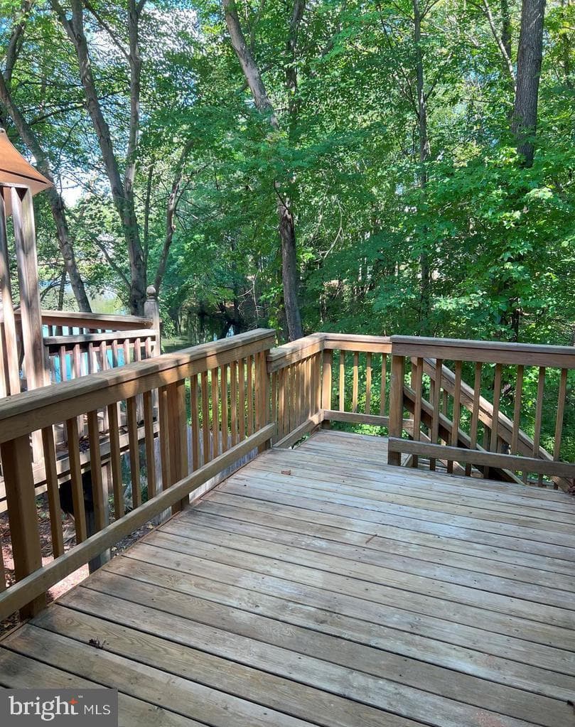 3844 Lakewood Place photo 9