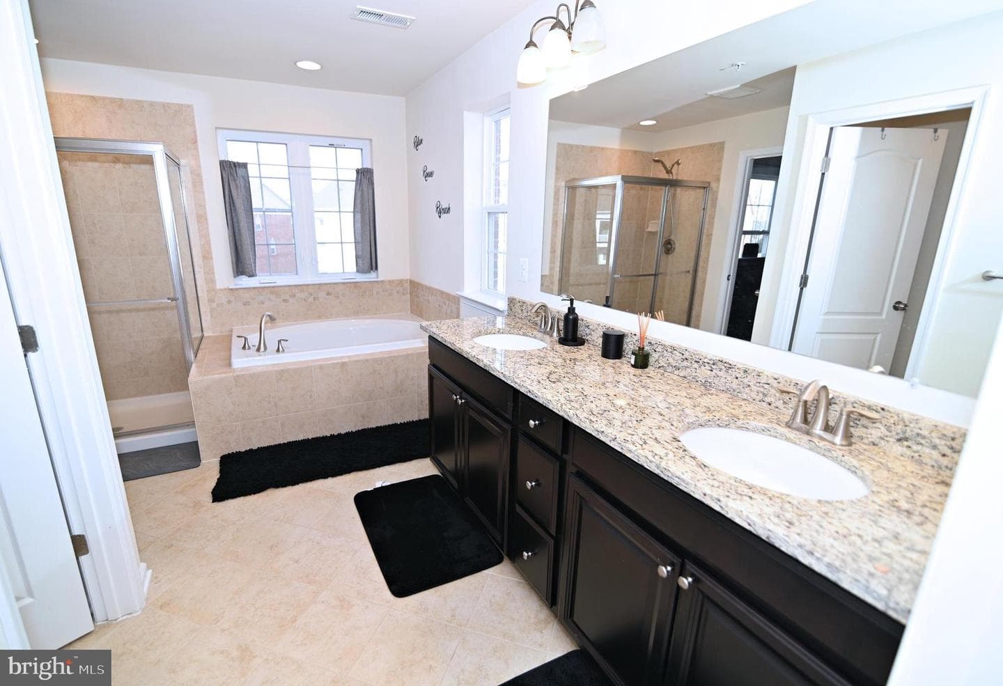 5335 Tweeddale Place photo 32