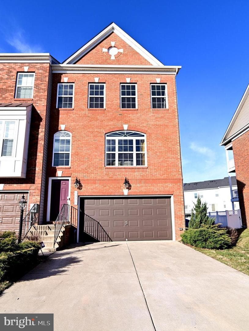 5335 Tweeddale Place photo 6