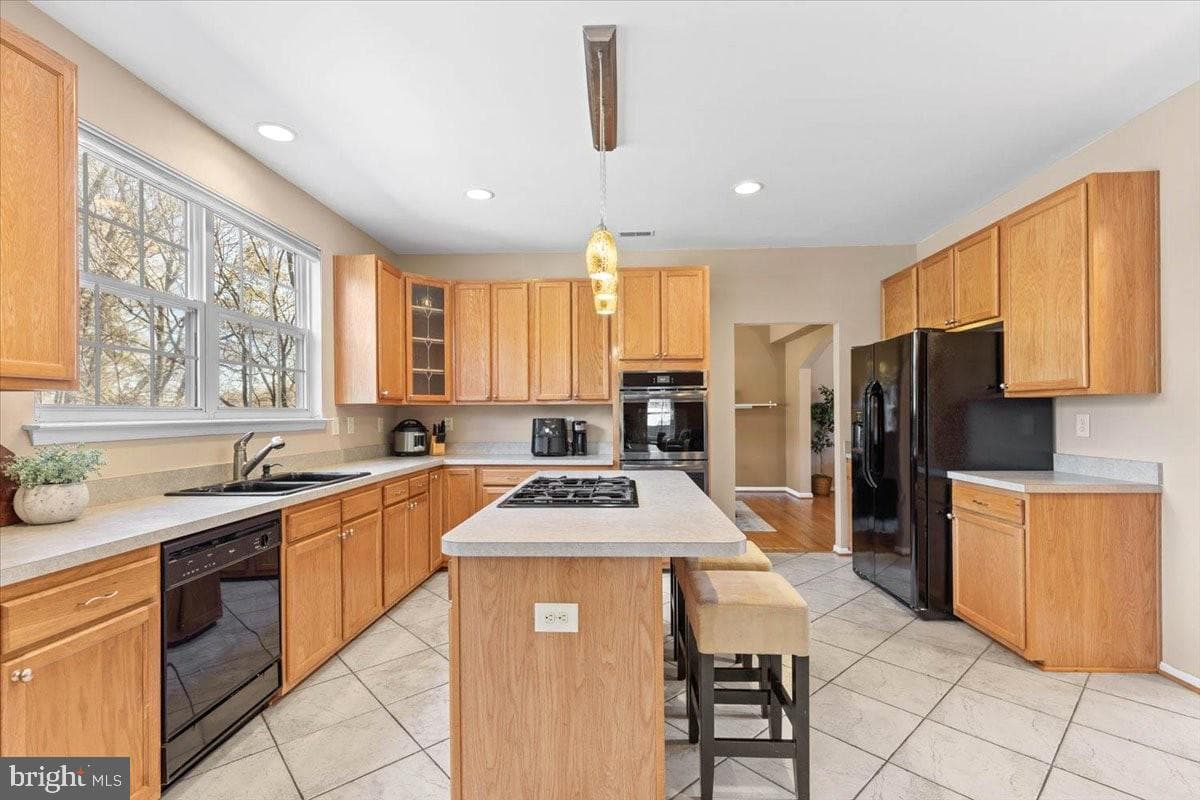 6796 Pepperbush Place photo 12