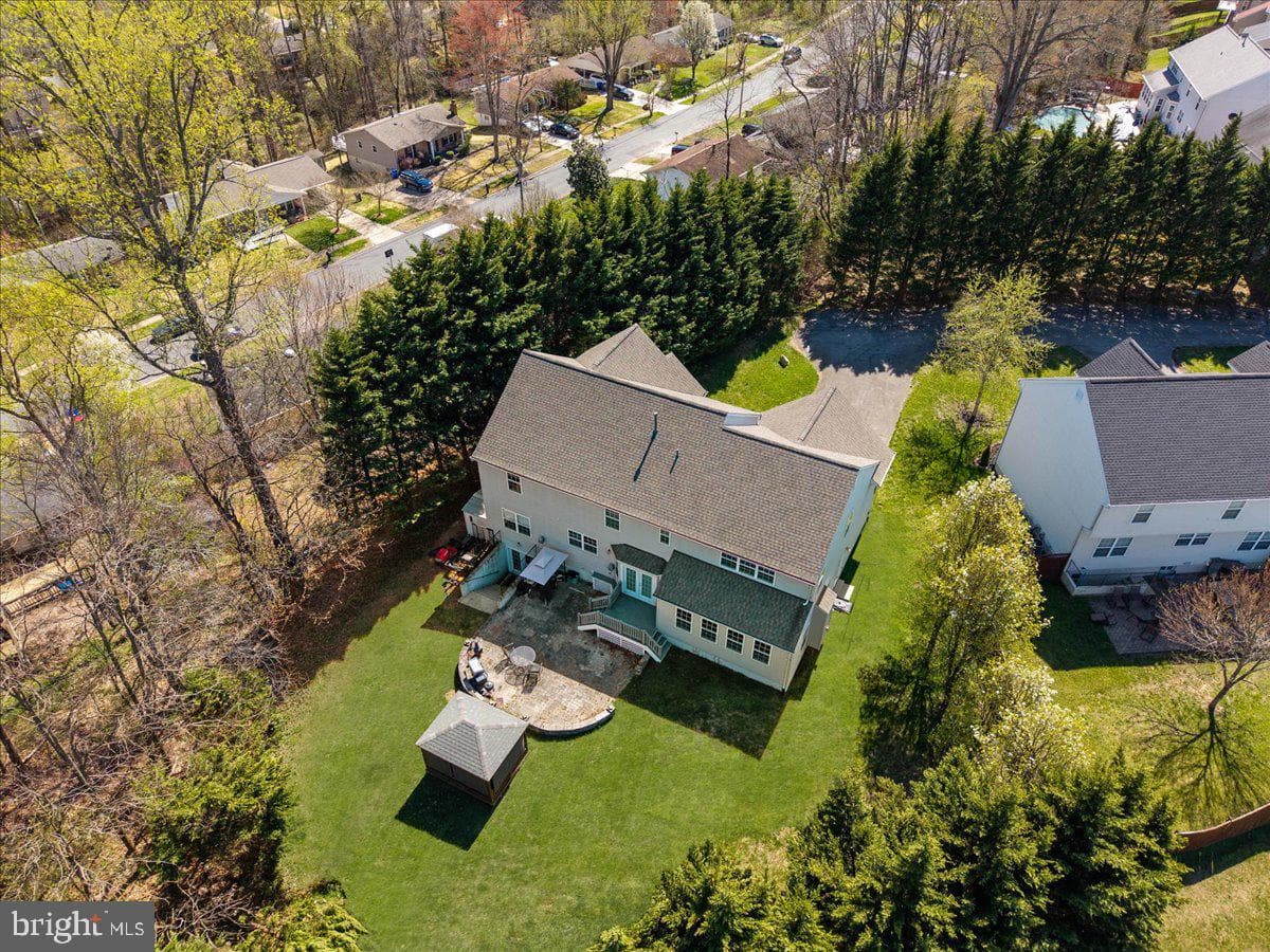 6796 Pepperbush Place photo 3