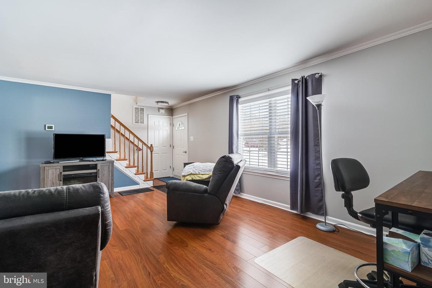 10817 Charles Street photo 11