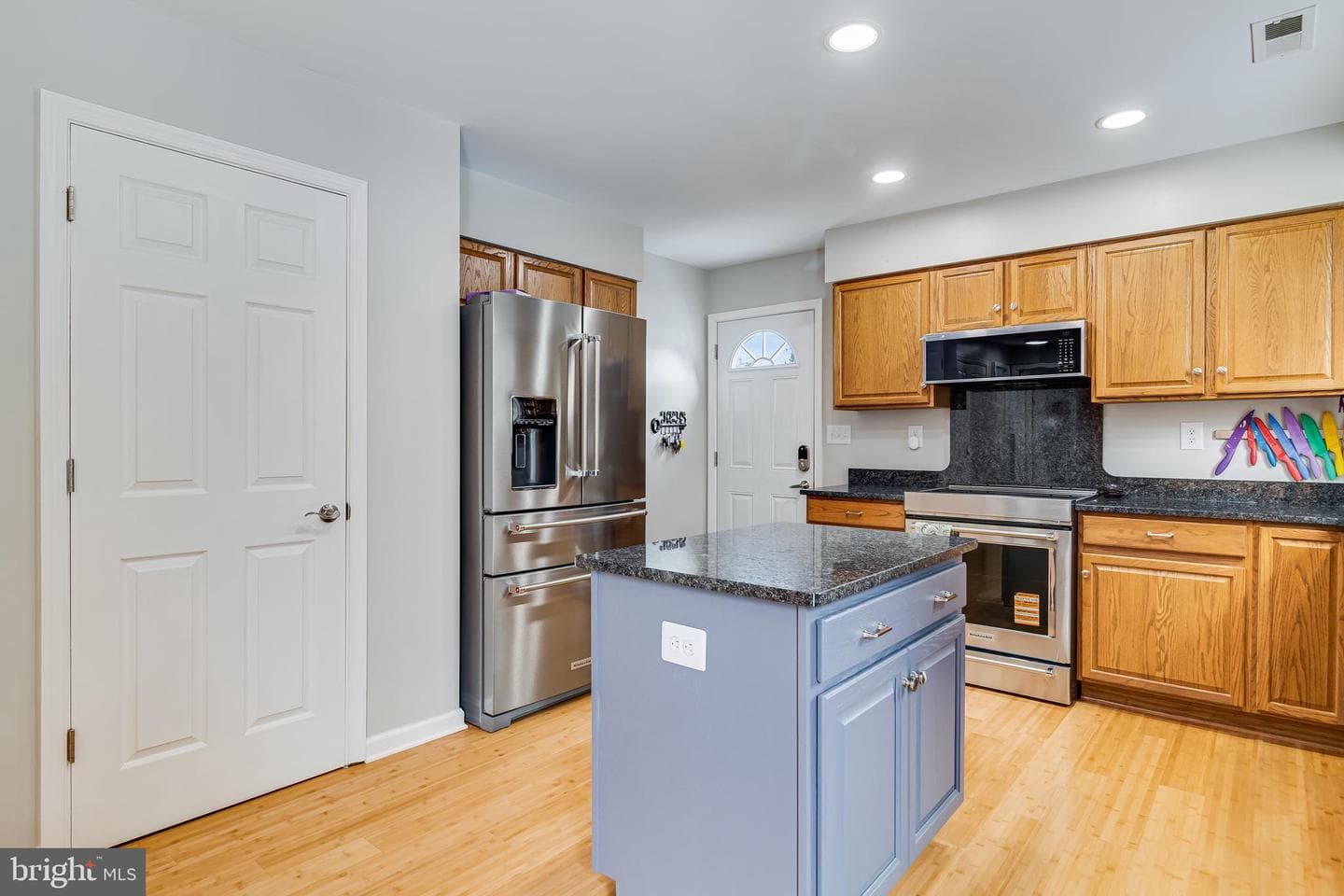 10817 Charles Street photo 6
