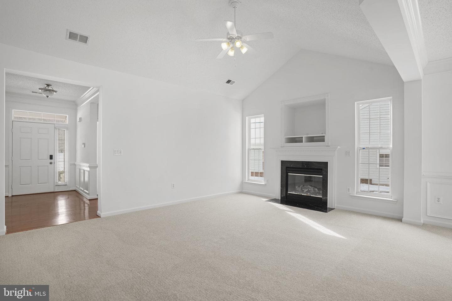 270 Williamsburg Circle photo 3