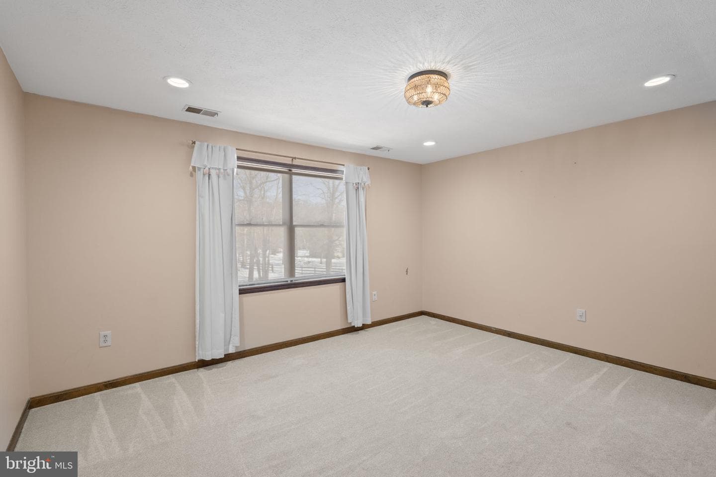 13810 Edelen Drive photo 40