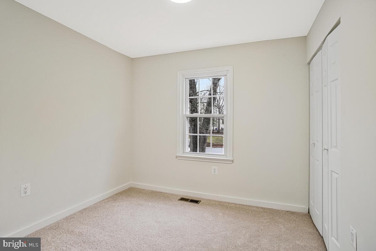 2424 Pear Tree Court photo 25