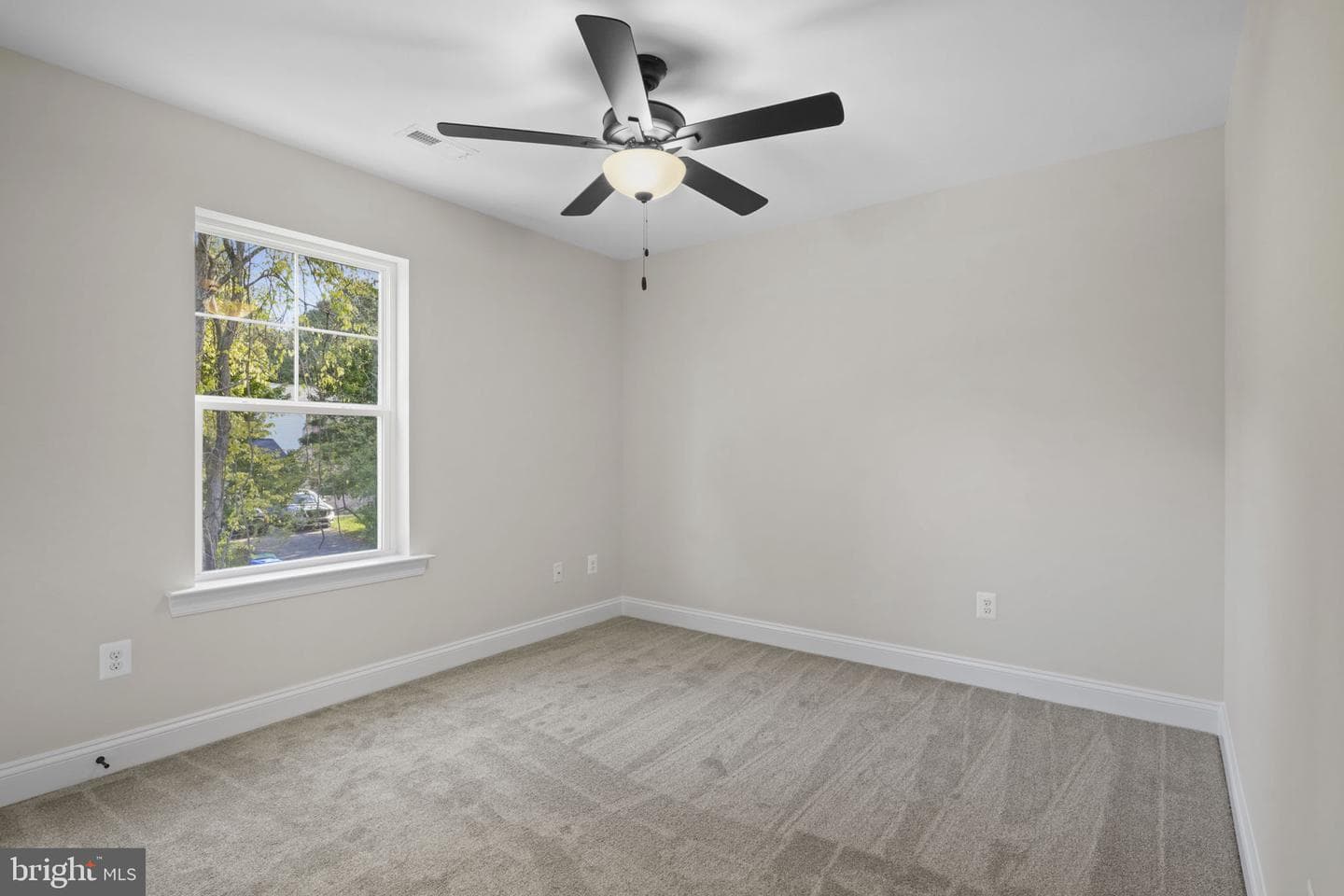 9415 Fendall Lane photo 30