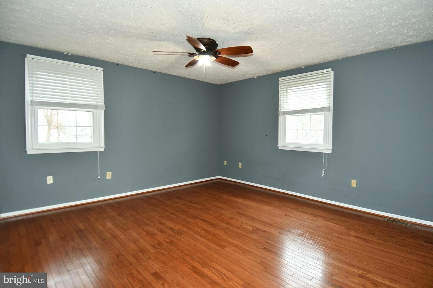 6724 Dolphin Court photo 30