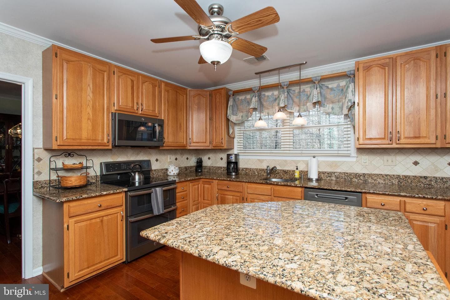 2484 Ryce Drive photo 14