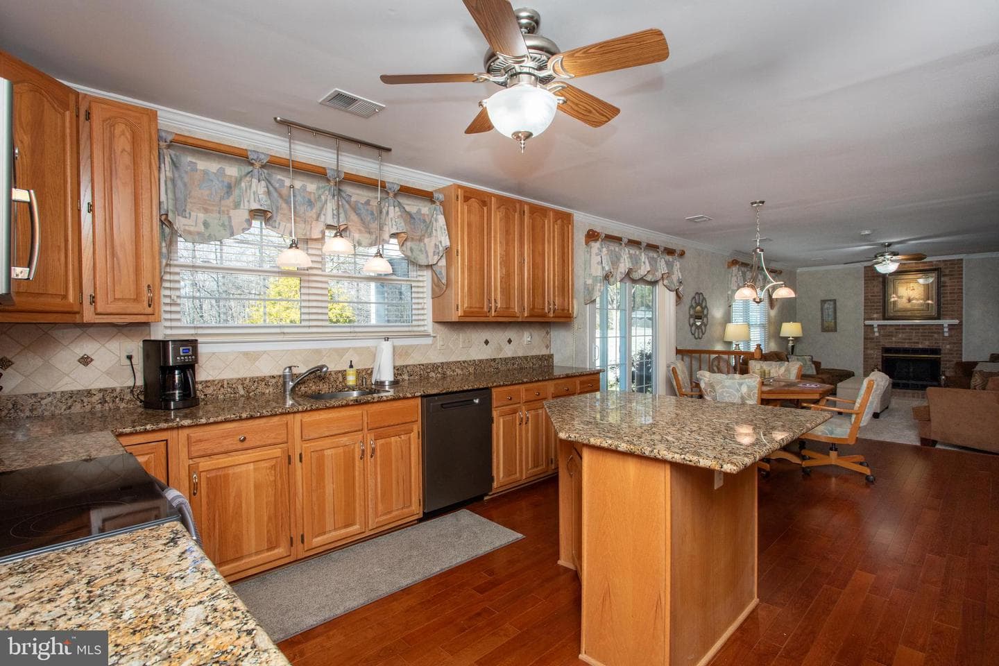 2484 Ryce Drive photo 16