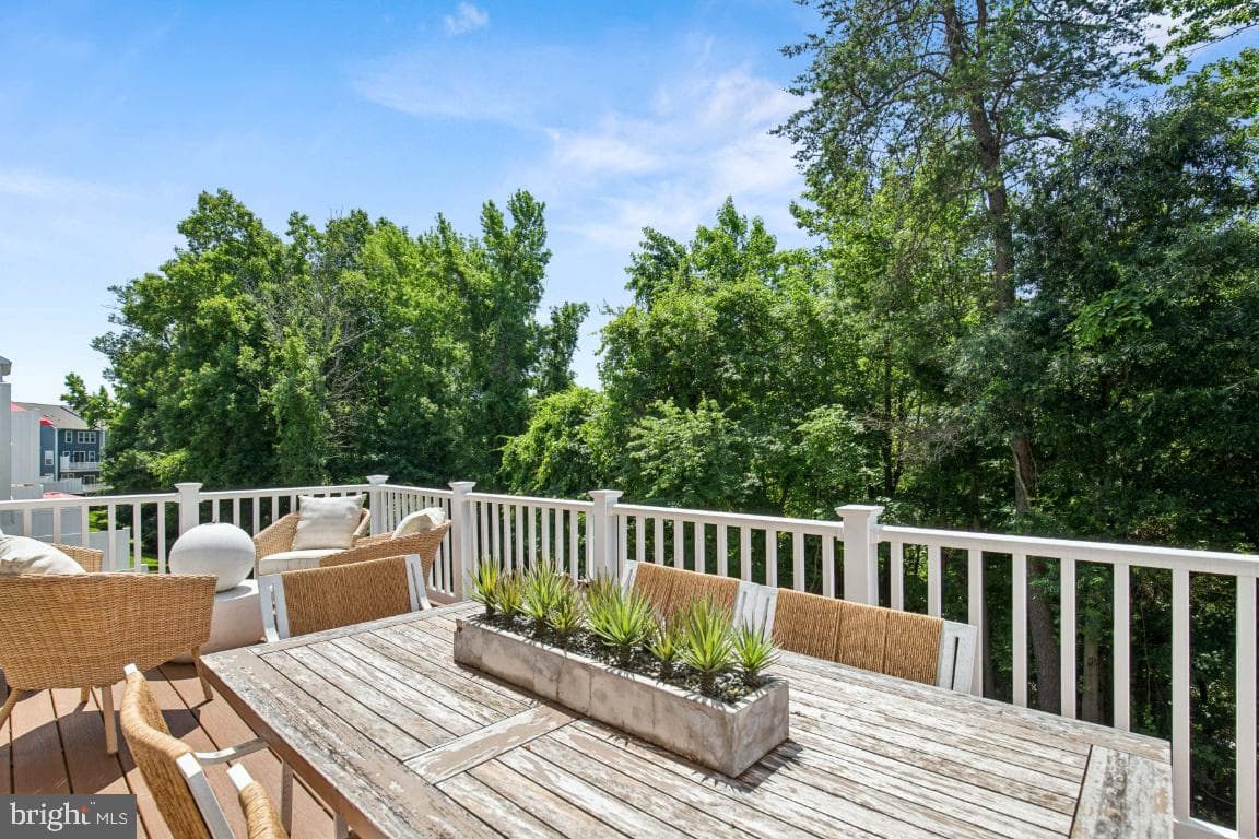 9749 Gaelic Pl Place photo 24