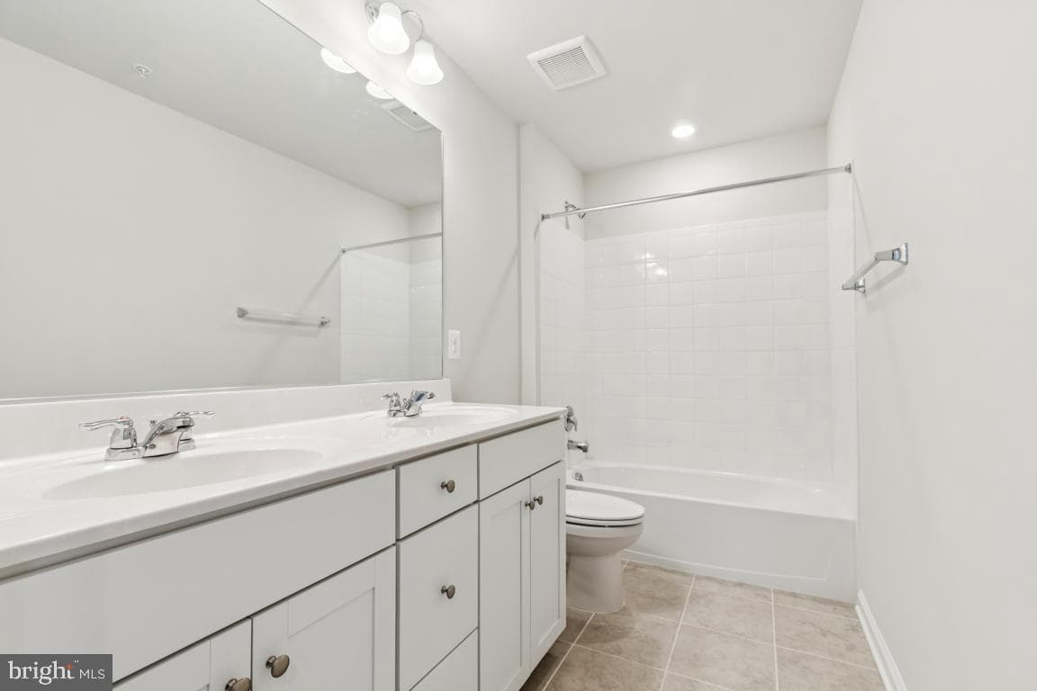 9749 Gaelic Pl Place photo 41