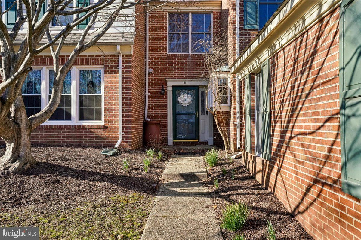 112 Huckleberry Drive photo 3