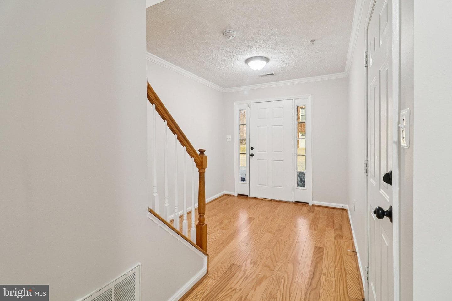 8033 Bloomsbury Place photo 10