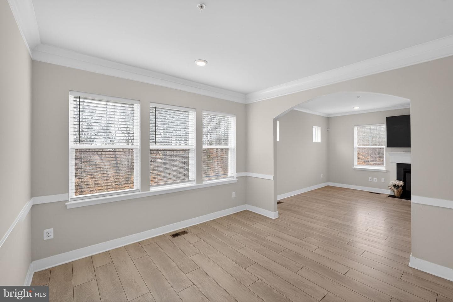 11451 Oscar Wilde Ct photo 3