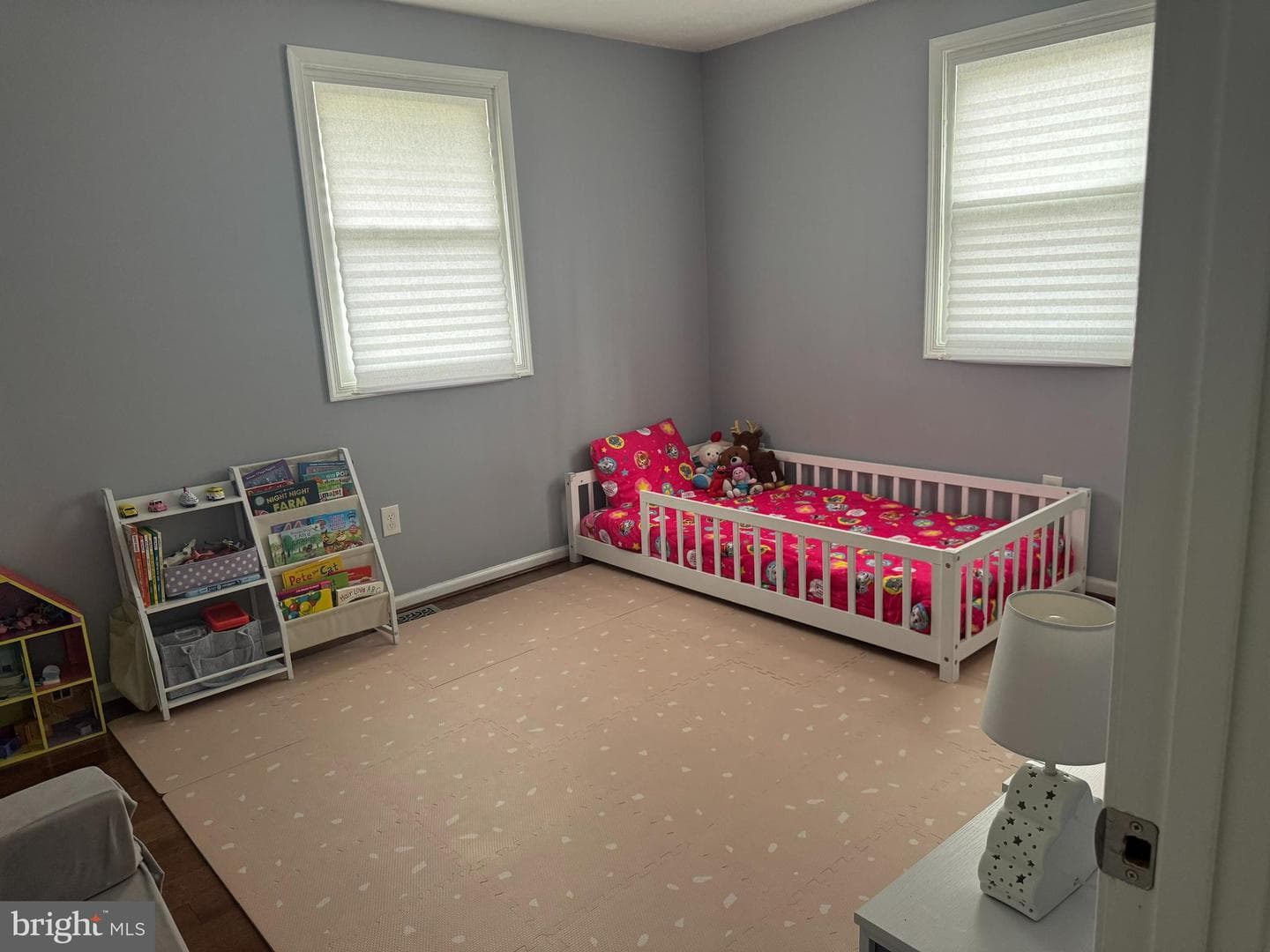 9018 Holly Avenue photo 8