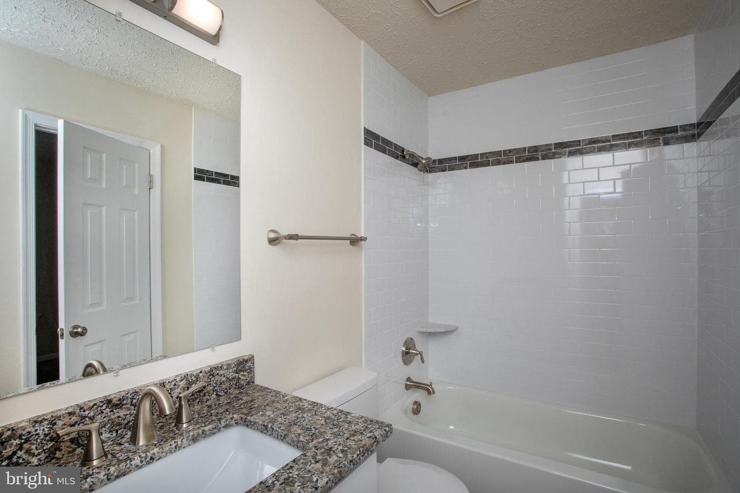 3147 Heathcote Road photo 24