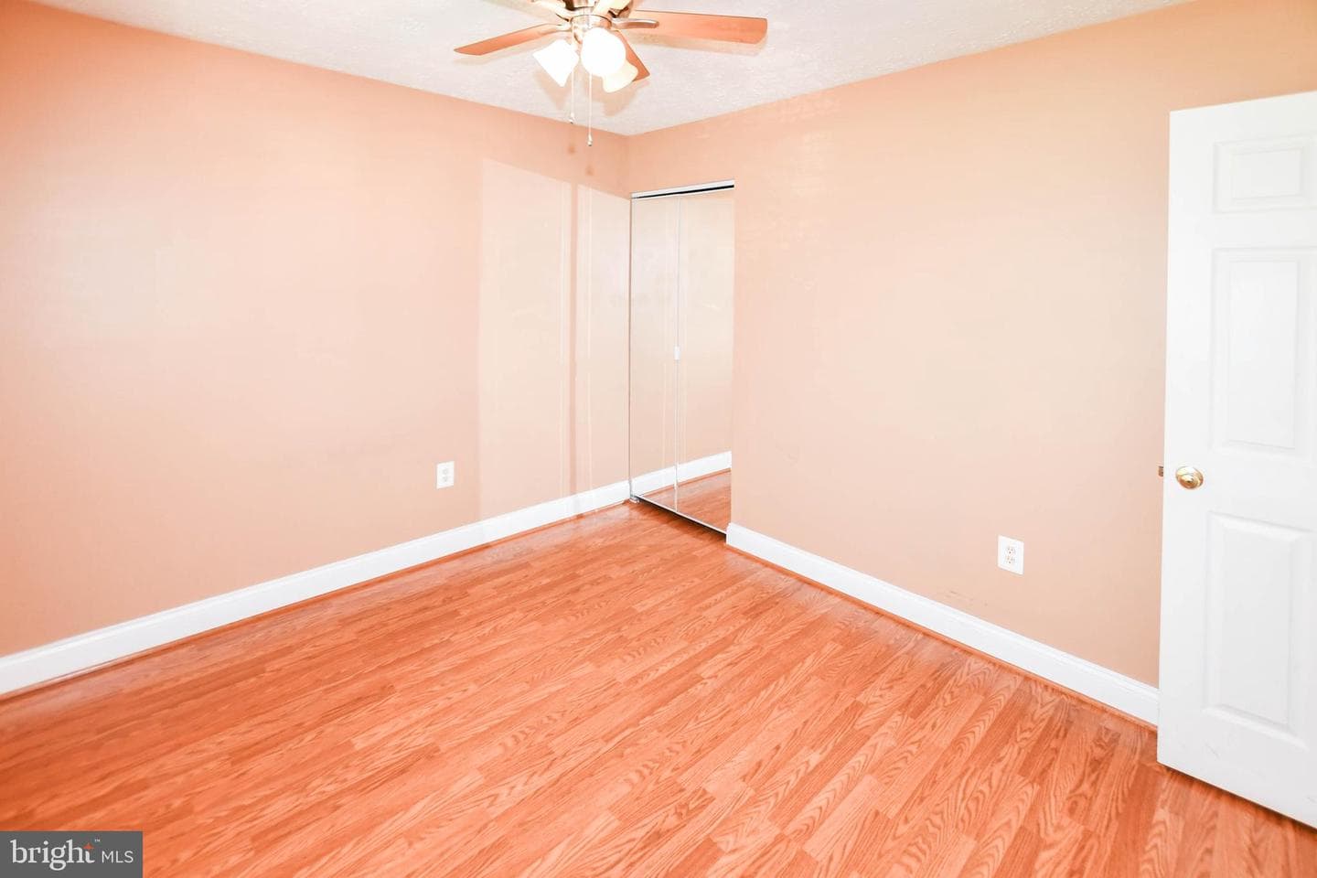2424 Vidalia Court photo 24