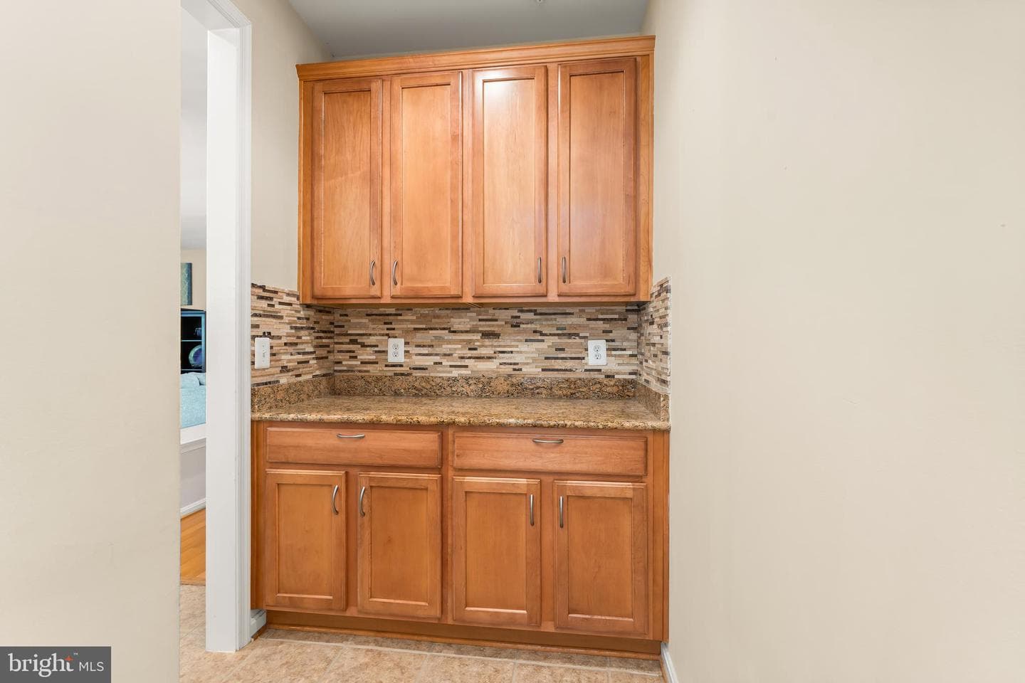 3369 Kilburn Court photo 15