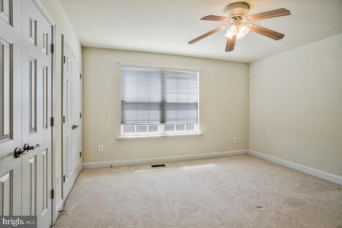 11094 Commanders Lane photo 16