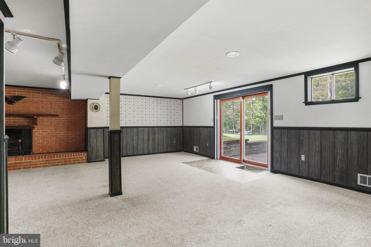 13110 Hickory Avenue photo 29