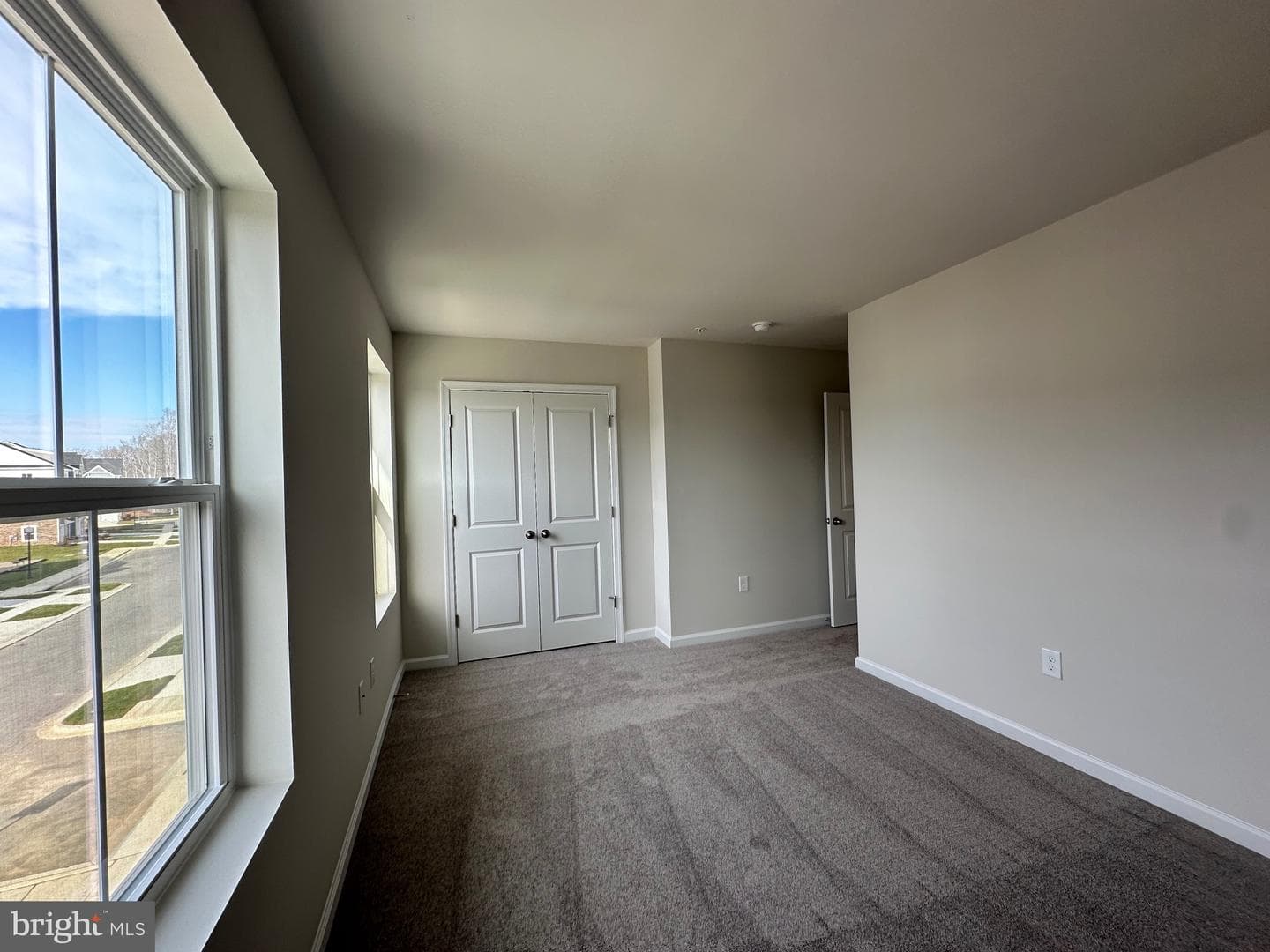 5640 Ludlow Place photo 18