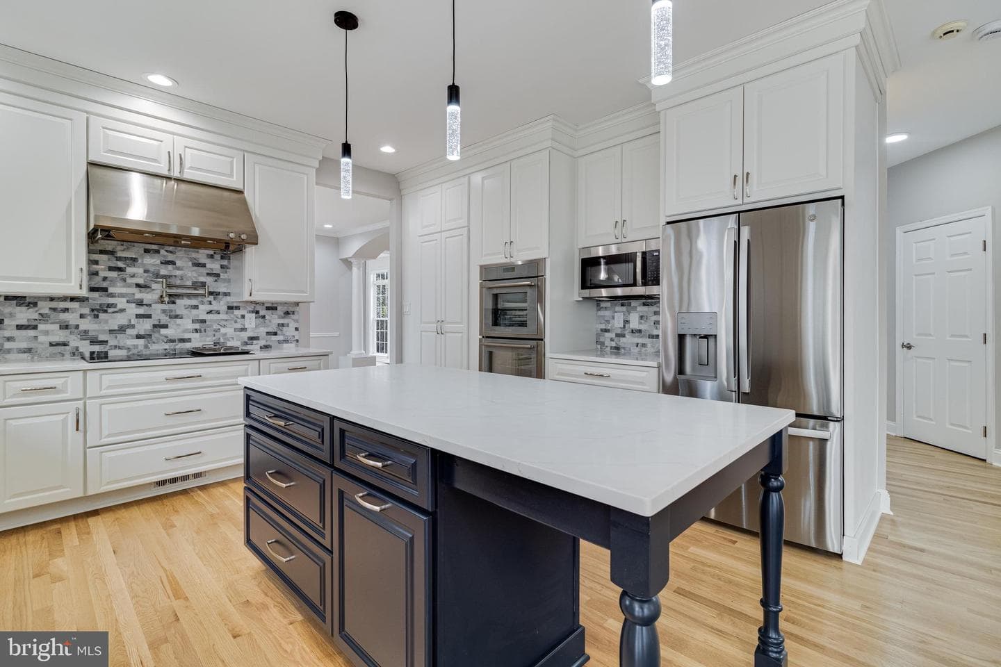 7910 Dartmoor Place photo 3