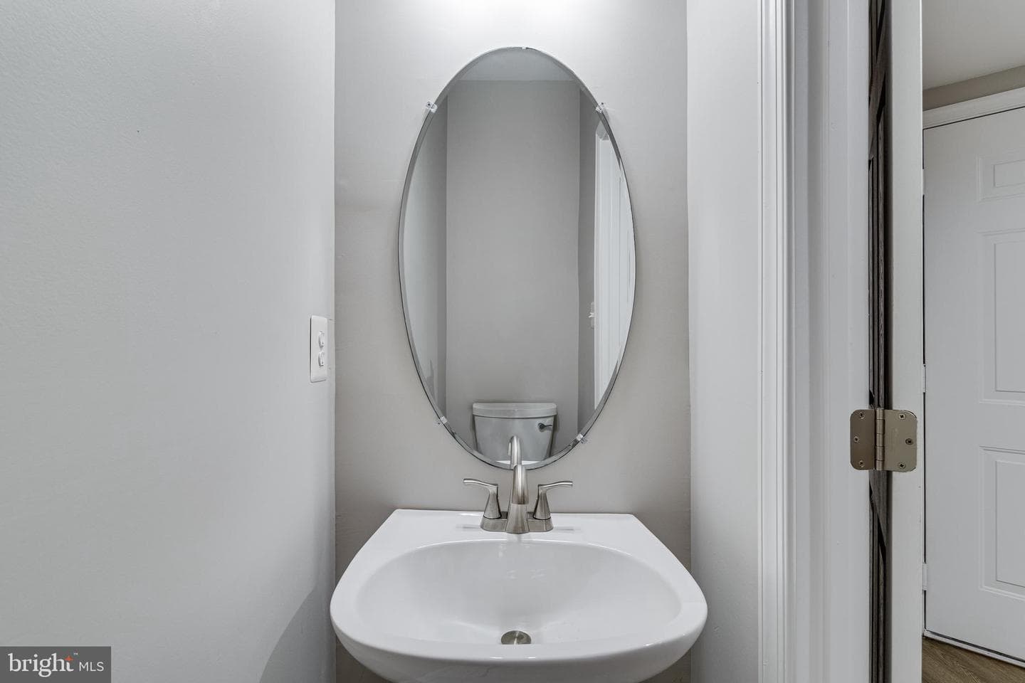 7910 Dartmoor Place photo 57