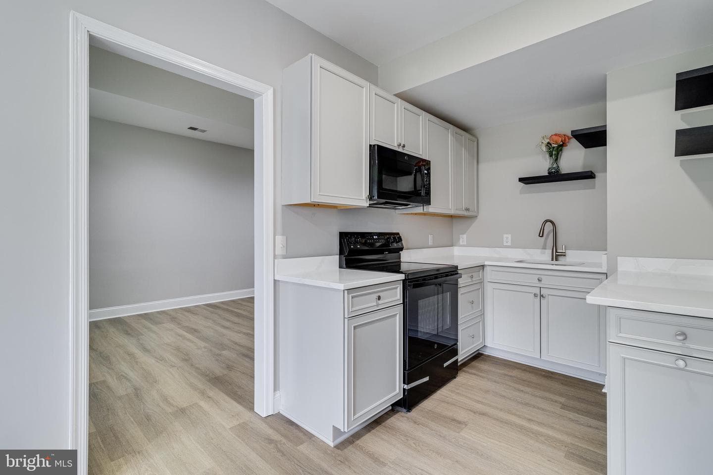 7910 Dartmoor Place photo 60