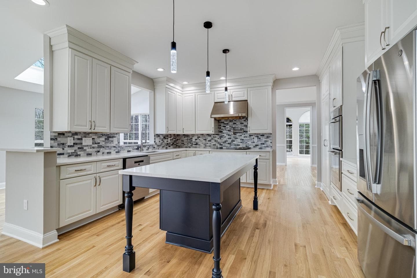 7910 Dartmoor Place photo 9