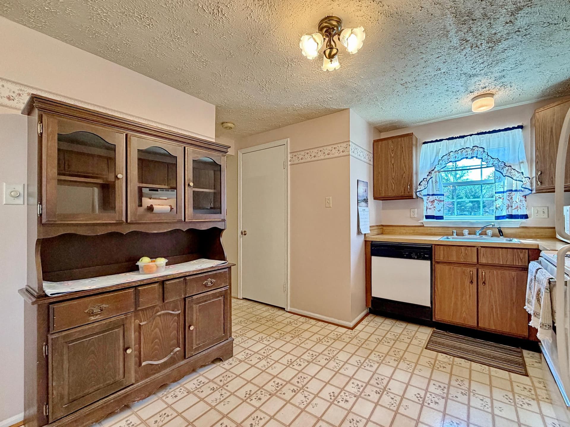 4194 Log Teal Drive photo 15