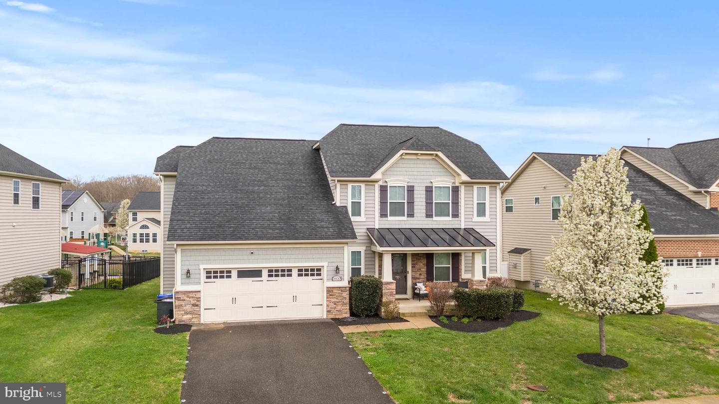 3433 Linden Grove Drive photo 2