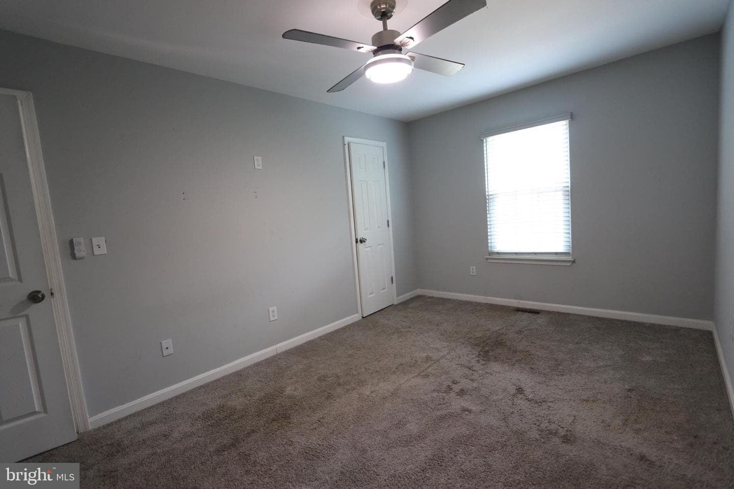 2338 Rolling Meadows Street photo 21