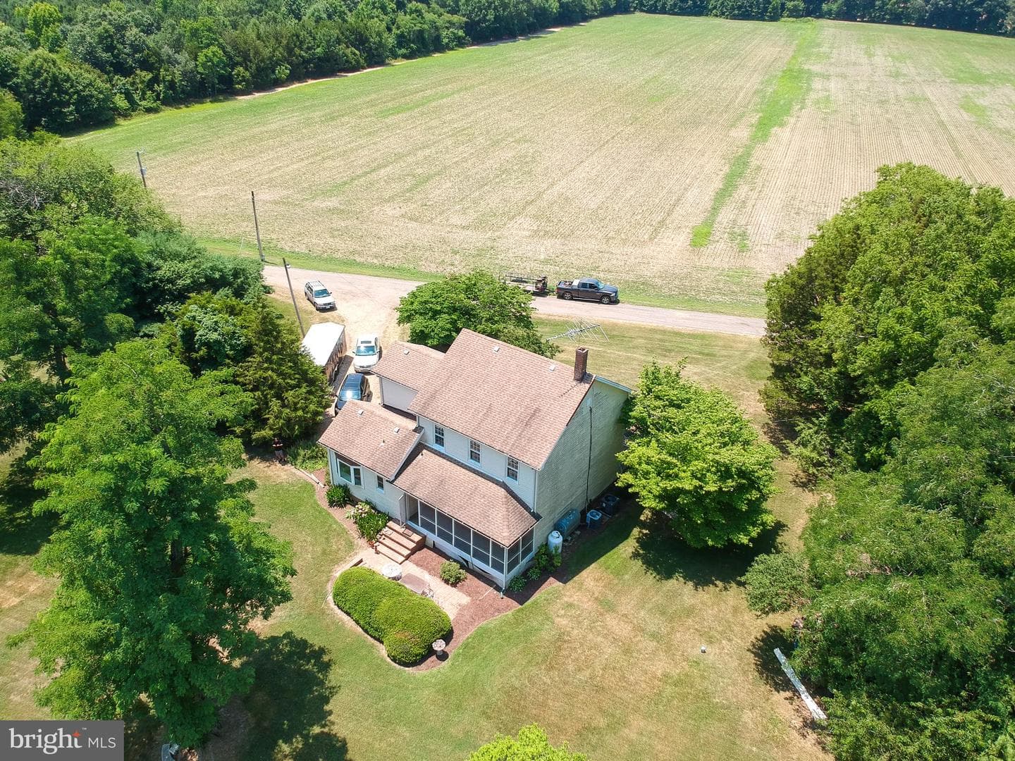 13922 River Road photo 32