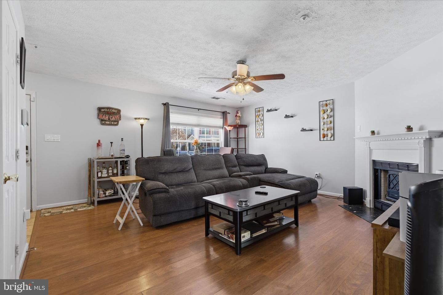 105 Hibiscus Court photo 4